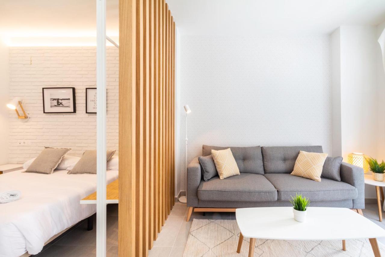 Wintowinrentals Apartamento Sostoa 156 Malaga Luaran gambar