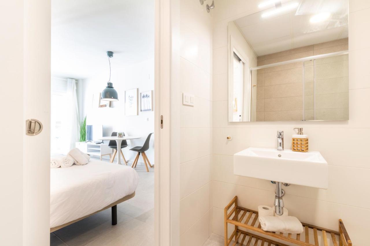 Wintowinrentals Apartamento Sostoa 156 Malaga Luaran gambar